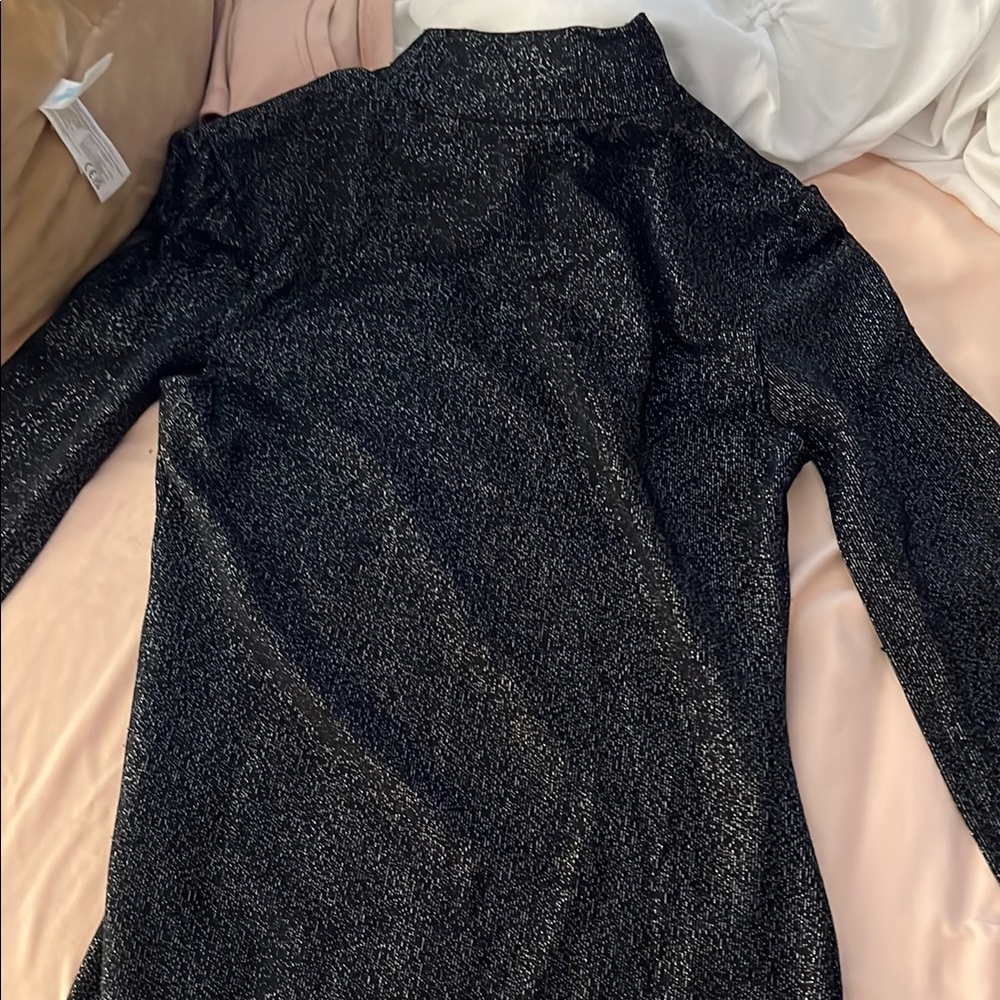 Women’s Static Pattern Cutout Sleeve Turtleneck Mini Dress
